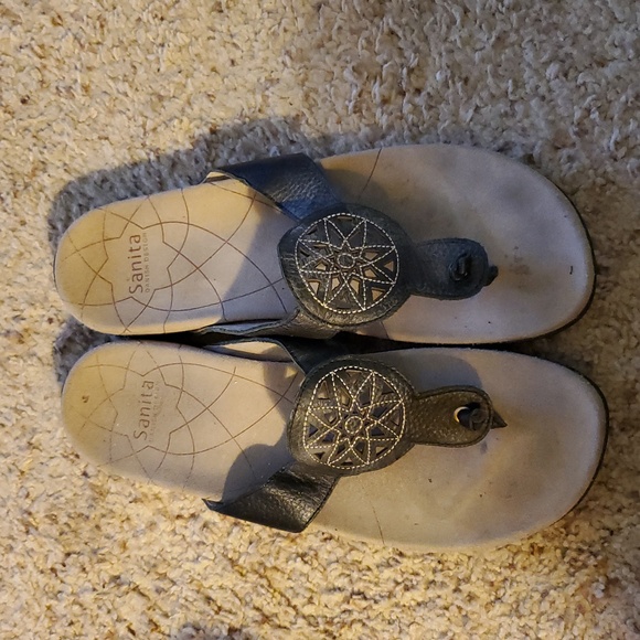 Sanita Black Leather Sandals with Star Design - Picture 1 of 2